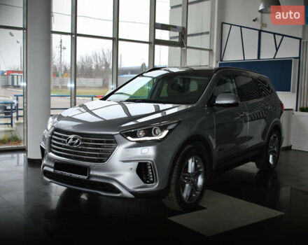 Серый Хендай Гранд Санта Фе, объемом двигателя 2.2 л и пробегом 119 тыс. км за 25900 $, фото 5 на Automoto.ua