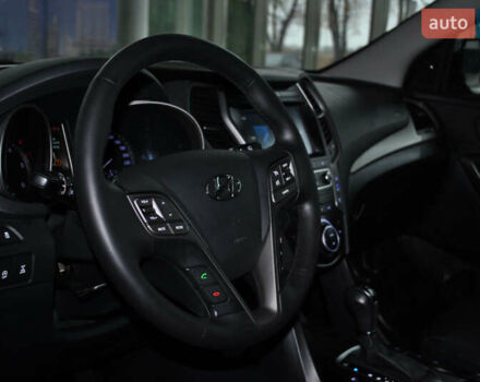 Серый Хендай Гранд Санта Фе, объемом двигателя 2.2 л и пробегом 119 тыс. км за 25900 $, фото 25 на Automoto.ua