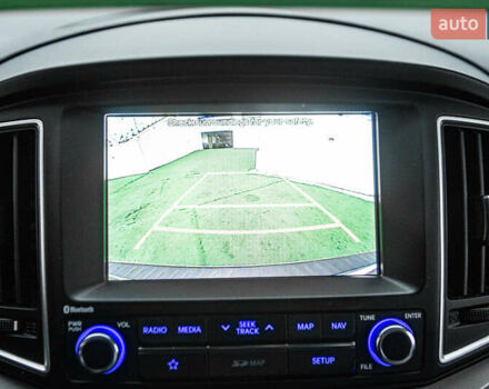 Белый Хендай Гранд Старекс, объемом двигателя 2.5 л и пробегом 65 тыс. км за 28500 $, фото 29 на Automoto.ua