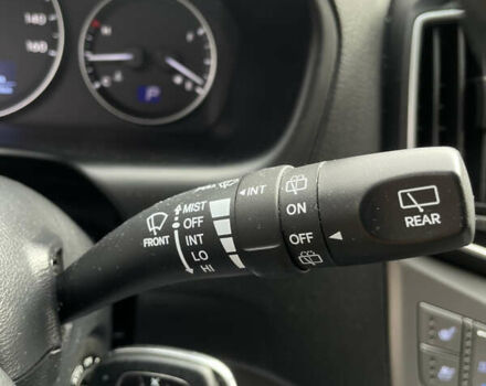 Белый Хендай Гранд Старекс, объемом двигателя 2.5 л и пробегом 70 тыс. км за 31500 $, фото 15 на Automoto.ua