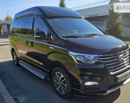 Хендай Гранд Старекс 2018 в Киеве на Automoto.ua Черный Хендай Гранд Старекс, объемом двигателя 2.2 л и пробегом 73 тыс. км за 41000 $, фото 1 на Automoto.ua