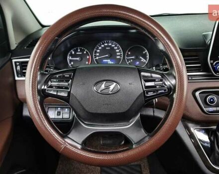 Коричневий Хендай Гранд Старекс, об'ємом двигуна 2.5 л та пробігом 142 тис. км за 34000 $, фото 11 на Automoto.ua