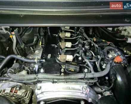 Коричневий Хендай Гранд Старекс, об'ємом двигуна 2.5 л та пробігом 142 тис. км за 34000 $, фото 10 на Automoto.ua