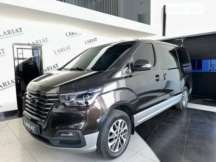 Хендай Гранд Старекс 2018 в Одессе на Automoto.ua Коричневый Хендай Гранд Старекс, объемом двигателя 2.5 л и пробегом 91 тыс. км за 31000 $, фото 1 на Automoto.ua