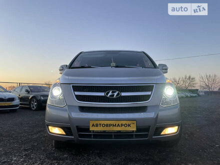 Хендай Гранд Старекс 2013 в Ужгороде на Automoto.ua Хендай Гранд Старекс, объемом двигателя 2.5 л и пробегом 180 тыс. км за 14500 $, фото 1 на Automoto.ua