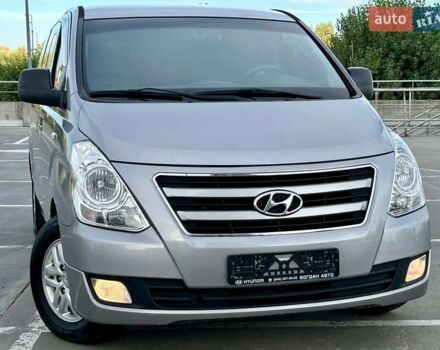 Сірий Хендай Гранд Старекс, об'ємом двигуна 2.5 л та пробігом 161 тис. км за 21900 $, фото 5 на Automoto.ua