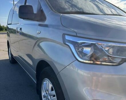 Сірий Хендай Гранд Старекс, об'ємом двигуна 2.5 л та пробігом 68 тис. км за 22900 $, фото 11 на Automoto.ua