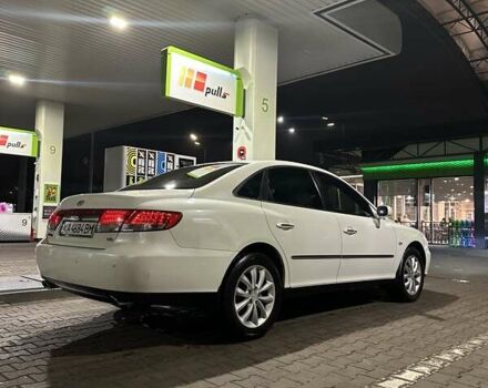 Білий Хендай Грандер, об'ємом двигуна 3.34 л та пробігом 218 тис. км за 6200 $, фото 7 на Automoto.ua