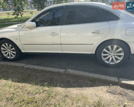 Білий Хендай Грандер, об'ємом двигуна 3.3 л та пробігом 229 тис. км за 9200 $, фото 4 на Automoto.ua