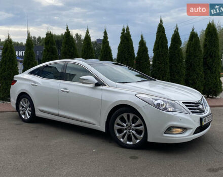 Белый Хендай Грандер, объемом двигателя 3 л и пробегом 115 тыс. км за 11150 $, фото 9 на Automoto.ua