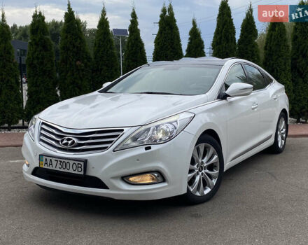 Белый Хендай Грандер, объемом двигателя 3 л и пробегом 115 тыс. км за 11150 $, фото 4 на Automoto.ua