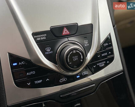 Белый Хендай Грандер, объемом двигателя 3 л и пробегом 115 тыс. км за 11150 $, фото 20 на Automoto.ua