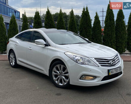 Білий Хендай Грандер, об'ємом двигуна 3 л та пробігом 115 тис. км за 11100 $, фото 6 на Automoto.ua