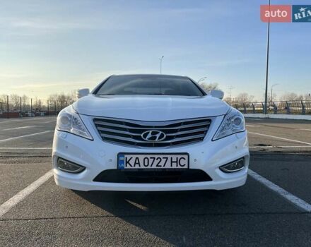 Белый Хендай Грандер, объемом двигателя 3 л и пробегом 131 тыс. км за 12500 $, фото 15 на Automoto.ua