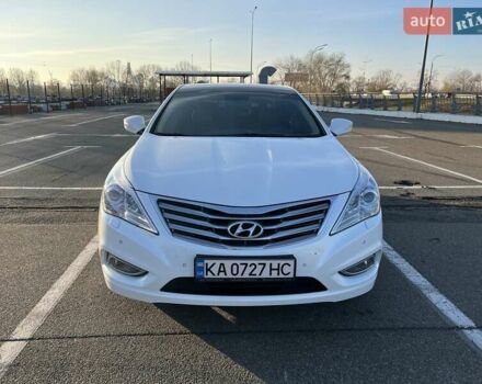 Белый Хендай Грандер, объемом двигателя 3 л и пробегом 131 тыс. км за 12500 $, фото 14 на Automoto.ua