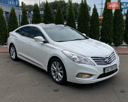 Белый Хендай Грандер, объемом двигателя 3 л и пробегом 115 тыс. км за 11150 $, фото 6 на Automoto.ua