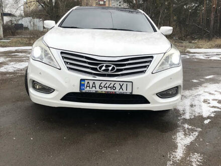 Хендай Грандер 2012 в Киеве на Automoto.ua Белый Хендай Грандер, объемом двигателя 3 л и пробегом 226 тыс. км за 11500 $, фото 1 на Automoto.ua