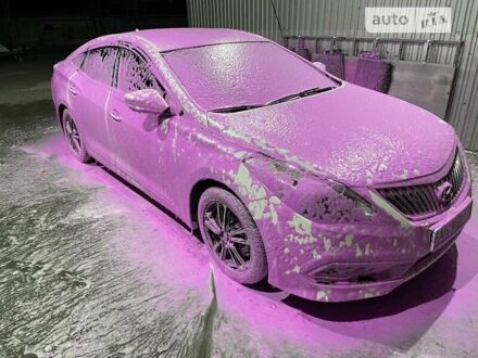 Хендай Грандер 2014 у Вінниці на Automoto.ua Білий Хендай Грандер, об'ємом двигуна 3 л та пробігом 183 тис. км за 13500 $, фото 1 на Automoto.ua