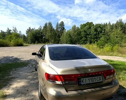 Бежевый Хендай Грандер, объемом двигателя 3.3 л и пробегом 286 тыс. км за 4700 $, фото 8 на Automoto.ua