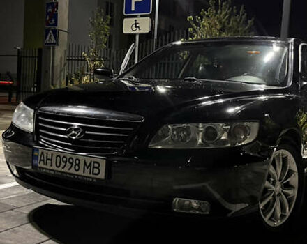 Черный Хендай Грандер, объемом двигателя 3.3 л и пробегом 230 тыс. км за 8500 $, фото 4 на Automoto.ua