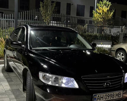 Черный Хендай Грандер, объемом двигателя 3.3 л и пробегом 230 тыс. км за 8500 $, фото 1 на Automoto.ua