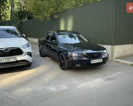 Черный Хендай Грандер, объемом двигателя 3.3 л и пробегом 165 тыс. км за 7990 $, фото 3 на Automoto.ua