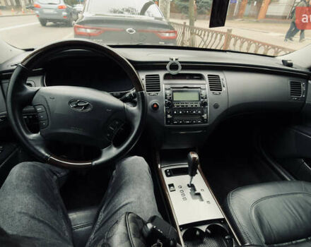 Черный Хендай Грандер, объемом двигателя 3.3 л и пробегом 165 тыс. км за 7990 $, фото 1 на Automoto.ua