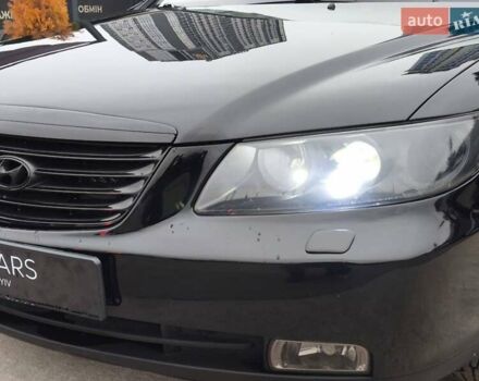 Черный Хендай Грандер, объемом двигателя 3.3 л и пробегом 163 тыс. км за 8500 $, фото 6 на Automoto.ua