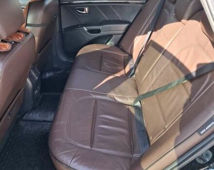 Черный Хендай Грандер, объемом двигателя 3.34 л и пробегом 333 тыс. км за 6000 $, фото 1 на Automoto.ua