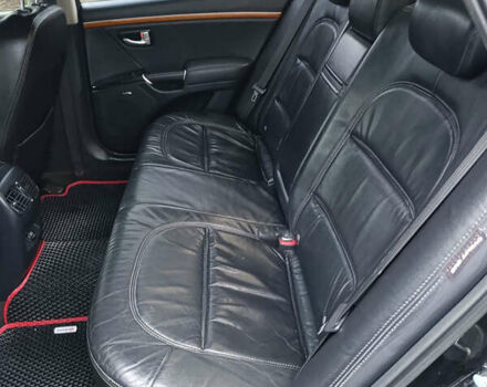 Черный Хендай Грандер, объемом двигателя 3.34 л и пробегом 240 тыс. км за 5500 $, фото 10 на Automoto.ua