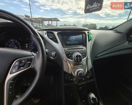 Чорний Хендай Грандер, об'ємом двигуна 3 л та пробігом 252 тис. км за 10500 $, фото 1 на Automoto.ua