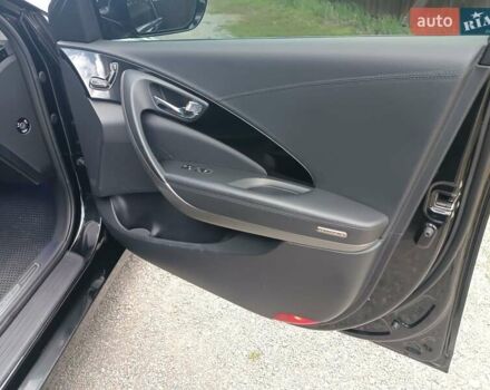 Чорний Хендай Грандер, об'ємом двигуна 3 л та пробігом 170 тис. км за 12500 $, фото 26 на Automoto.ua