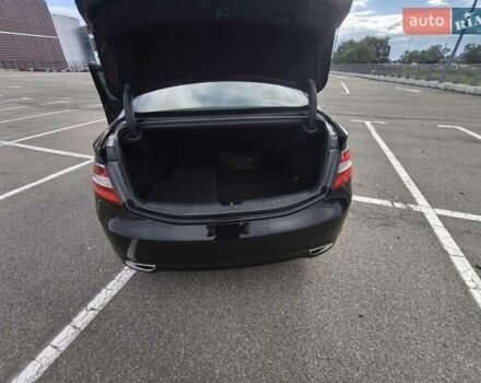 Чорний Хендай Грандер, об'ємом двигуна 3 л та пробігом 252 тис. км за 10500 $, фото 6 на Automoto.ua