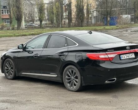 Чорний Хендай Грандер, об'ємом двигуна 3 л та пробігом 260 тис. км за 7777 $, фото 1 на Automoto.ua