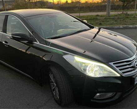 Черный Хендай Грандер, объемом двигателя 3 л и пробегом 228 тыс. км за 8900 $, фото 2 на Automoto.ua