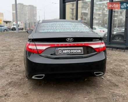 Черный Хендай Грандер, объемом двигателя 2.36 л и пробегом 305 тыс. км за 10490 $, фото 7 на Automoto.ua