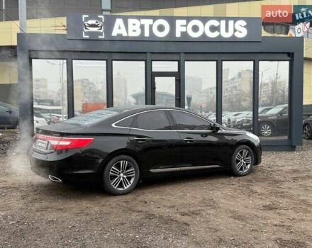 Черный Хендай Грандер, объемом двигателя 2.36 л и пробегом 305 тыс. км за 10490 $, фото 5 на Automoto.ua