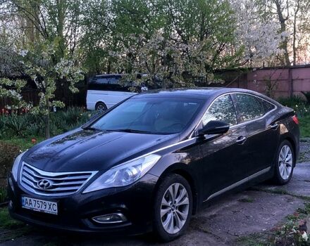 Чорний Хендай Грандер, об'ємом двигуна 3 л та пробігом 350 тис. км за 12000 $, фото 5 на Automoto.ua