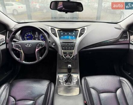 Черный Хендай Грандер, объемом двигателя 2.36 л и пробегом 305 тыс. км за 10490 $, фото 28 на Automoto.ua