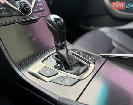 Черный Хендай Грандер, объемом двигателя 2.36 л и пробегом 305 тыс. км за 10490 $, фото 26 на Automoto.ua