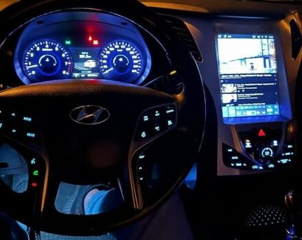 Чорний Хендай Грандер, об'ємом двигуна 3 л та пробігом 253 тис. км за 11500 $, фото 16 на Automoto.ua