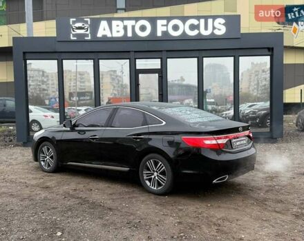 Черный Хендай Грандер, объемом двигателя 2.36 л и пробегом 305 тыс. км за 10490 $, фото 3 на Automoto.ua