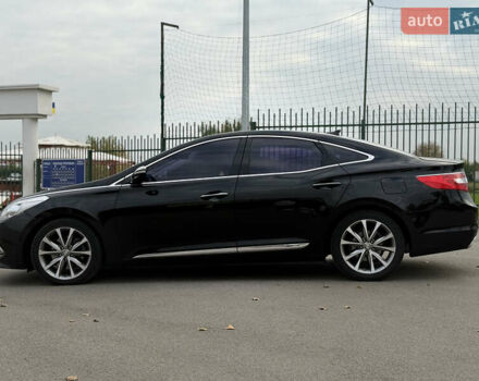 Черный Хендай Грандер, объемом двигателя 2.2 л и пробегом 315 тыс. км за 13300 $, фото 5 на Automoto.ua