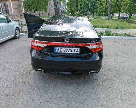 Черный Хендай Грандер, объемом двигателя 3 л и пробегом 82 тыс. км за 13500 $, фото 4 на Automoto.ua