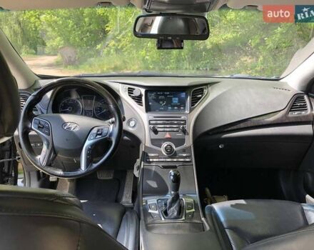 Черный Хендай Грандер, объемом двигателя 3 л и пробегом 202 тыс. км за 12999 $, фото 14 на Automoto.ua