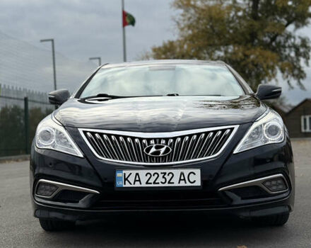 Черный Хендай Грандер, объемом двигателя 2.2 л и пробегом 315 тыс. км за 13300 $, фото 3 на Automoto.ua