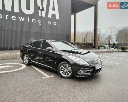 Чорний Хендай Грандер, об'ємом двигуна 3 л та пробігом 234 тис. км за 11100 $, фото 4 на Automoto.ua