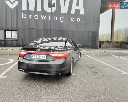 Чорний Хендай Грандер, об'ємом двигуна 3 л та пробігом 234 тис. км за 11100 $, фото 6 на Automoto.ua