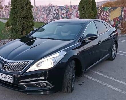 Черный Хендай Грандер, объемом двигателя 3 л и пробегом 270 тыс. км за 13000 $, фото 1 на Automoto.ua