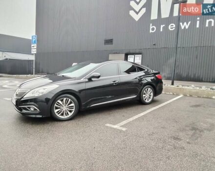 Чорний Хендай Грандер, об'ємом двигуна 3 л та пробігом 234 тис. км за 11100 $, фото 2 на Automoto.ua